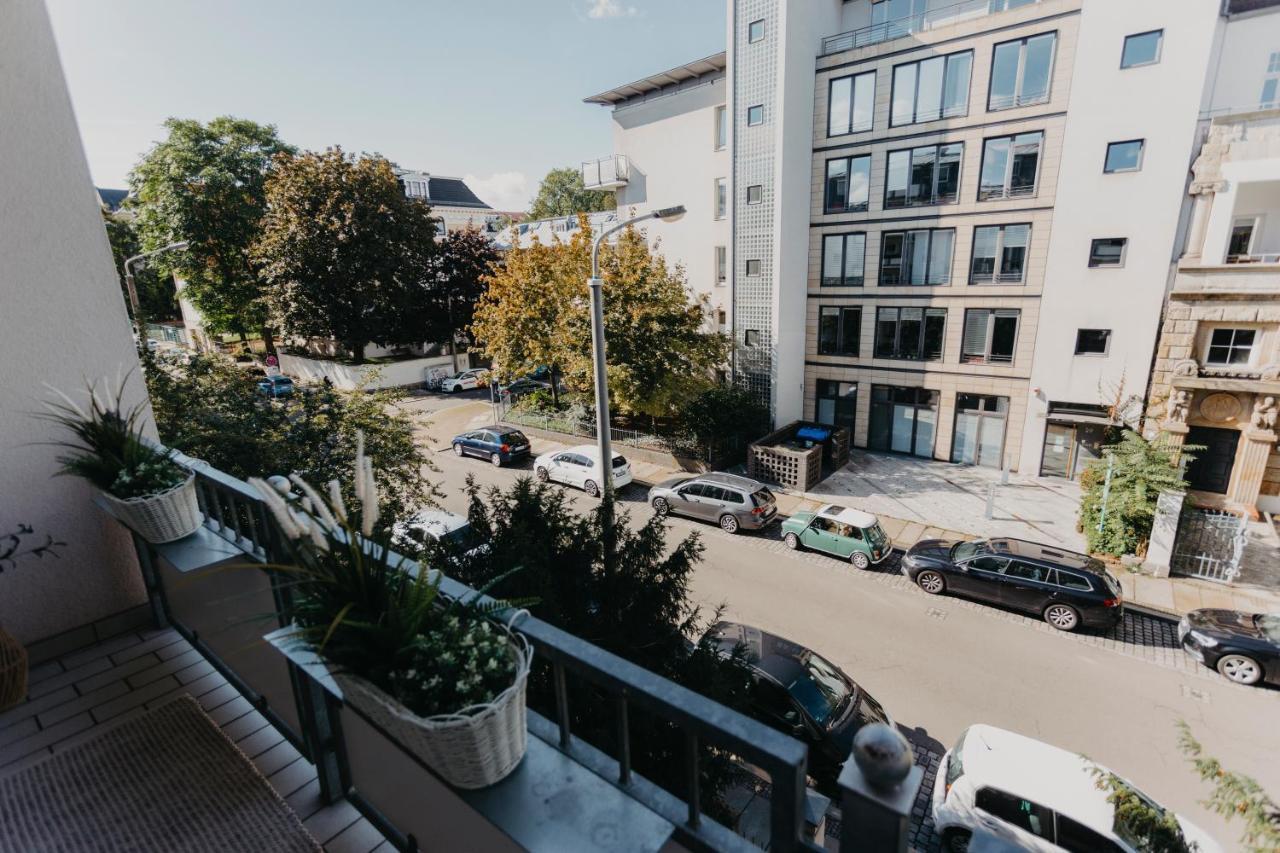 Traber Apartments Im Herzen Leipzigs Balkon Parkplatz Luaran gambar